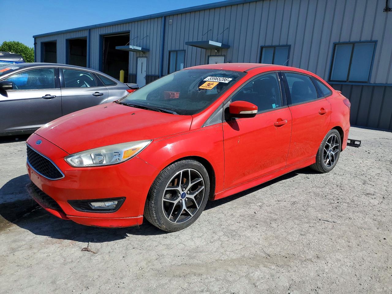 Salvage Ford Focus Image
