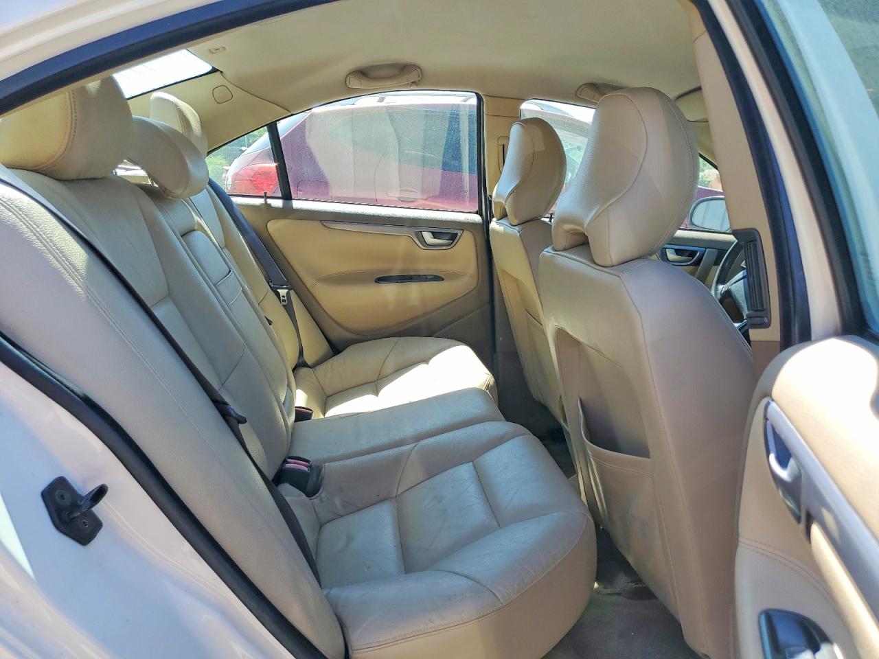 Volvo S60 T5