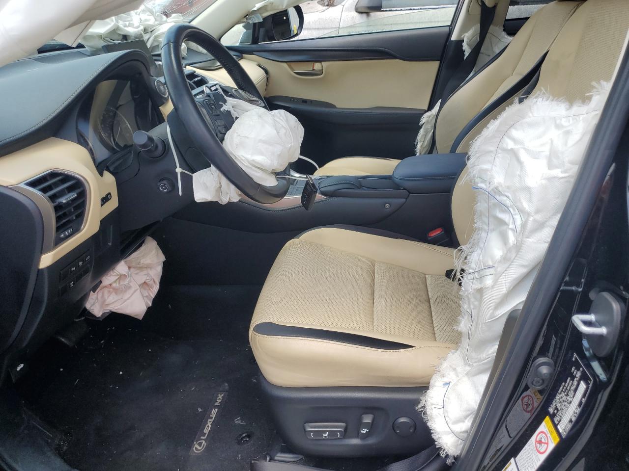 Lexus NX 200t Base