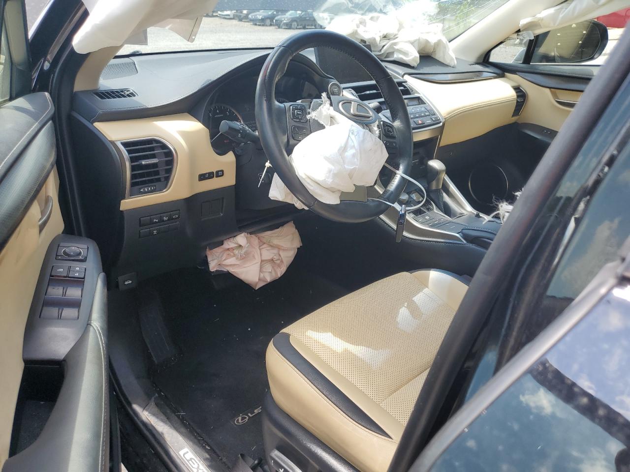 Lexus NX 200t Base