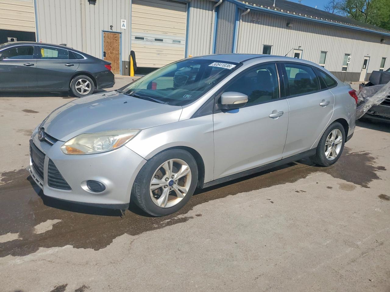 Salvage Ford Focus Image