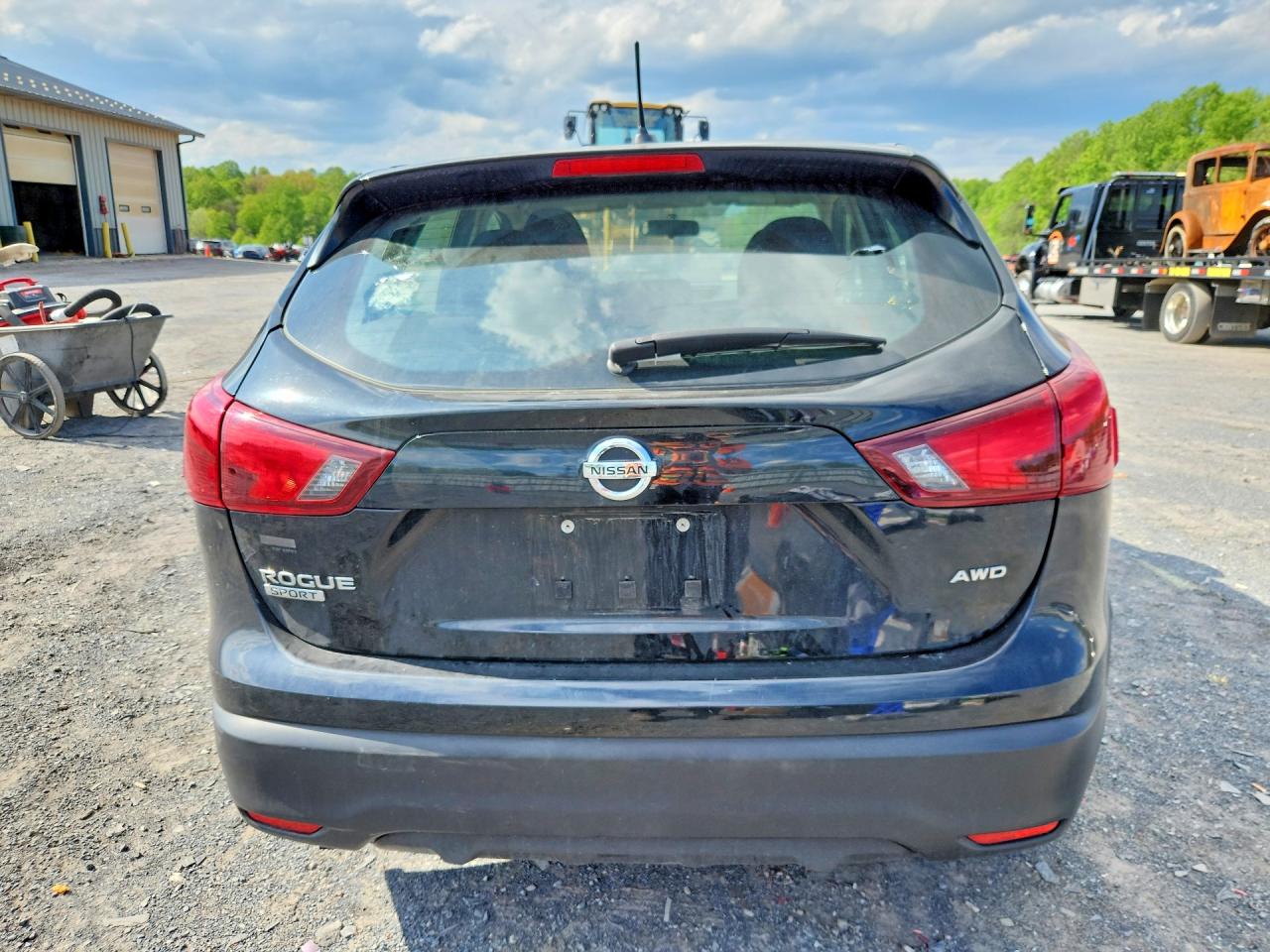 Nissan Rogue S