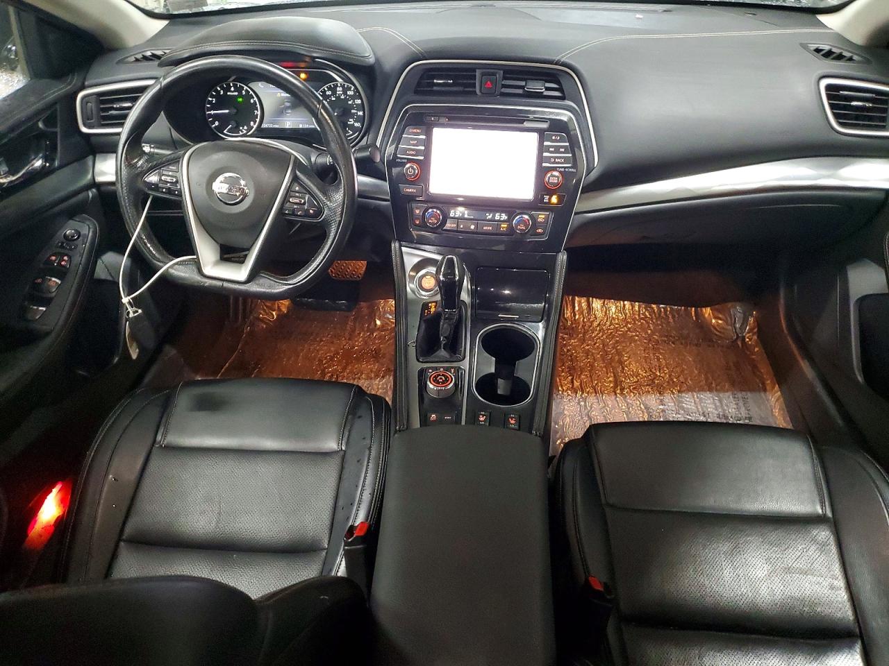 Nissan Maxima Sv