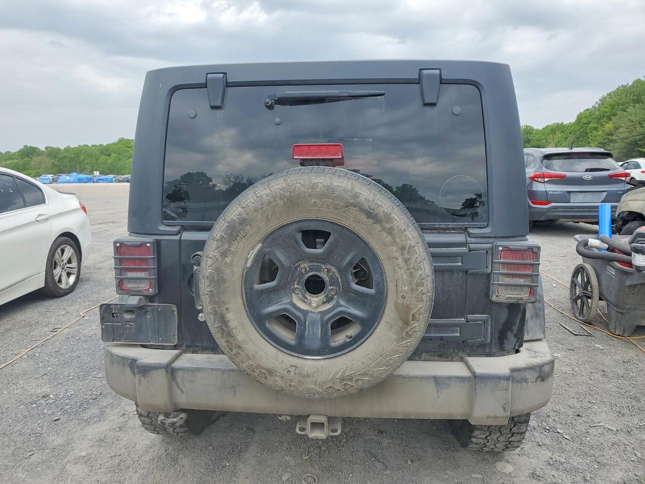 Jeep Wrangler Sport