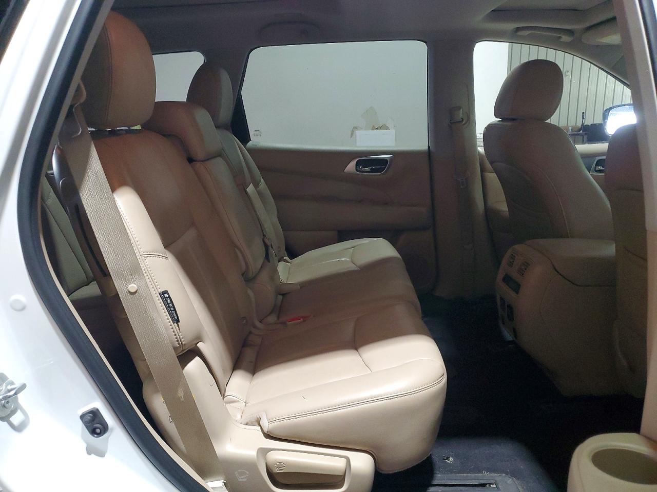 Nissan Pathfinder Sl