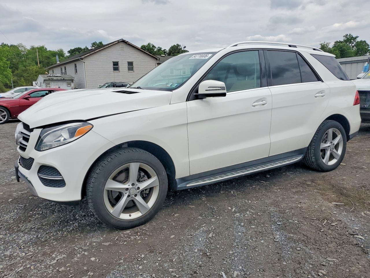 Salvage Mercedes-Benz GLE Image