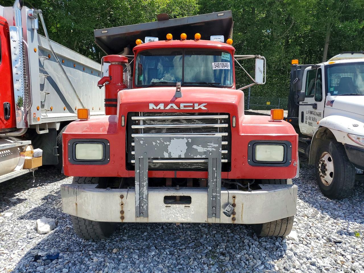 Mack Rd600