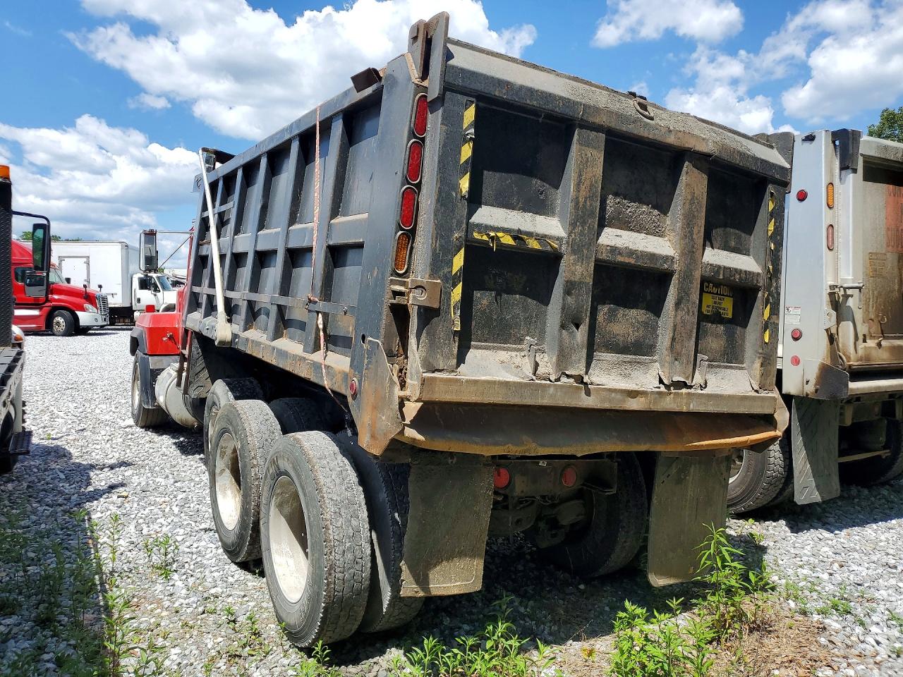 Mack Rd600