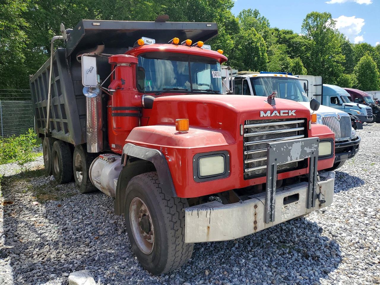 Mack Rd600