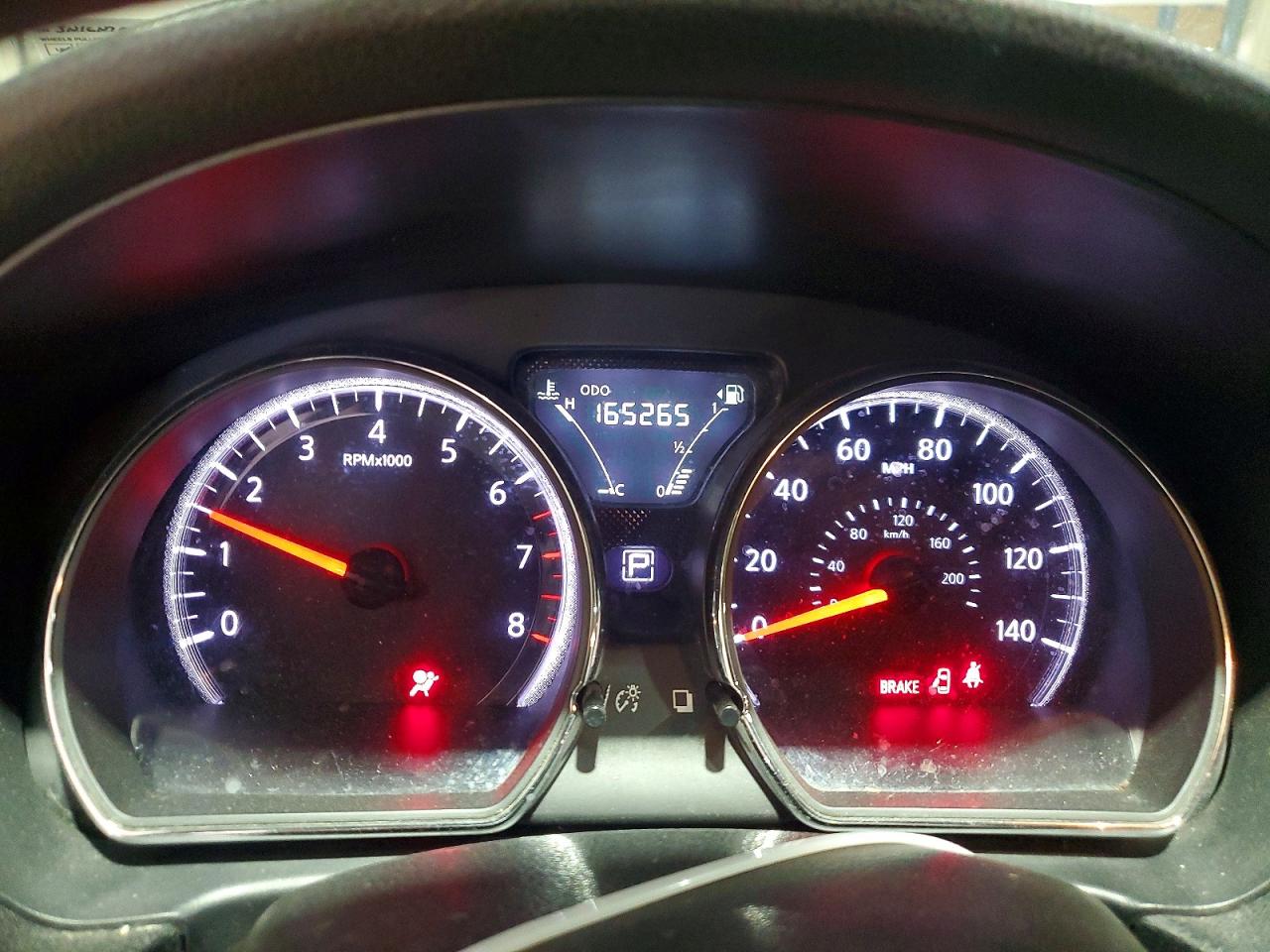 Nissan Versa 1.6 Sv