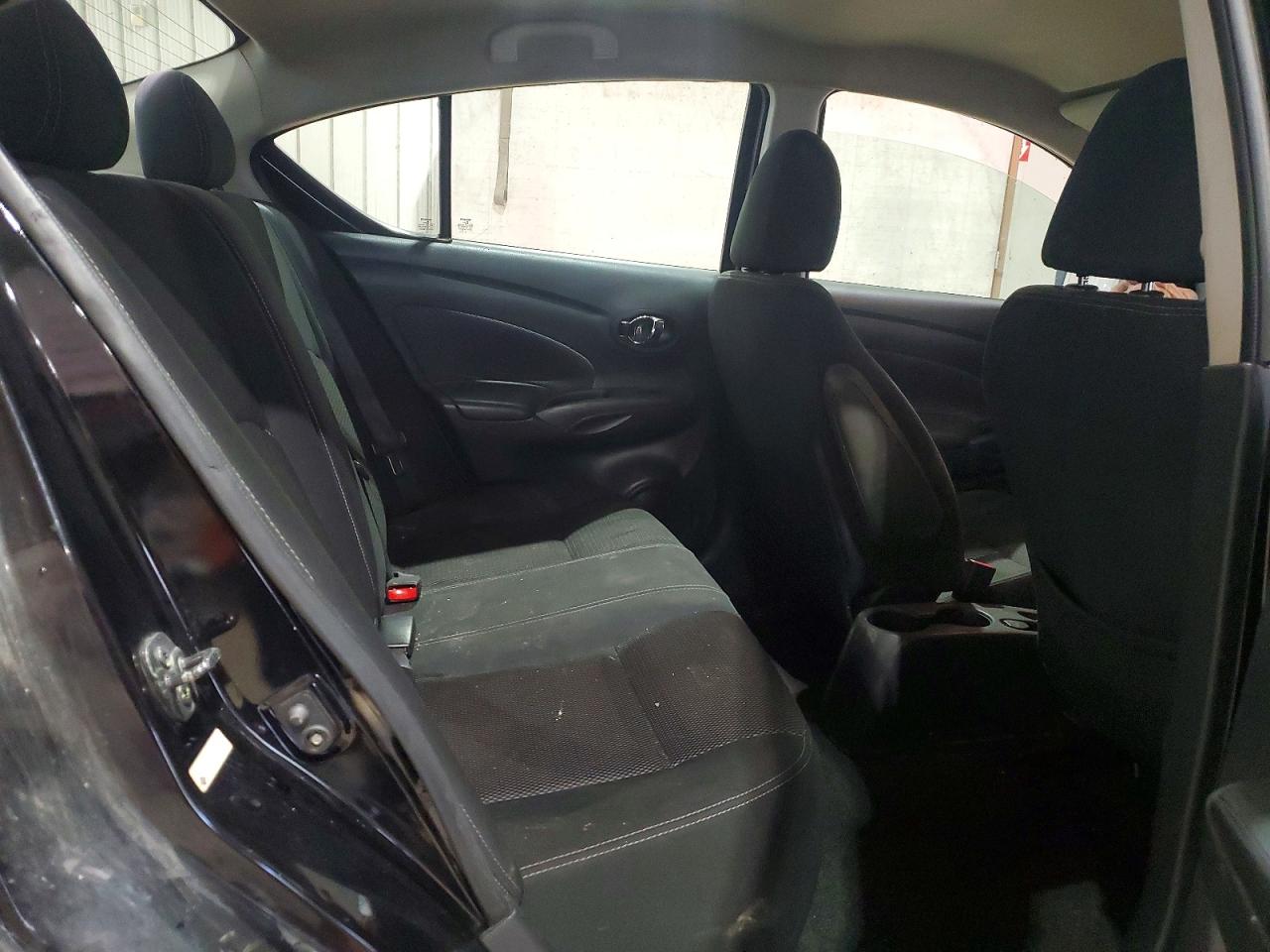 Nissan Versa 1.6 Sv