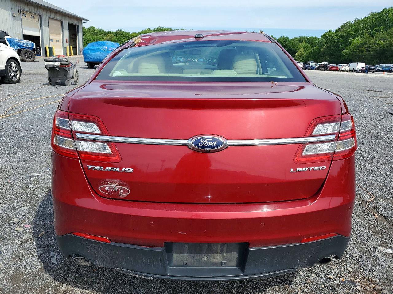 Ford Taurus Limited