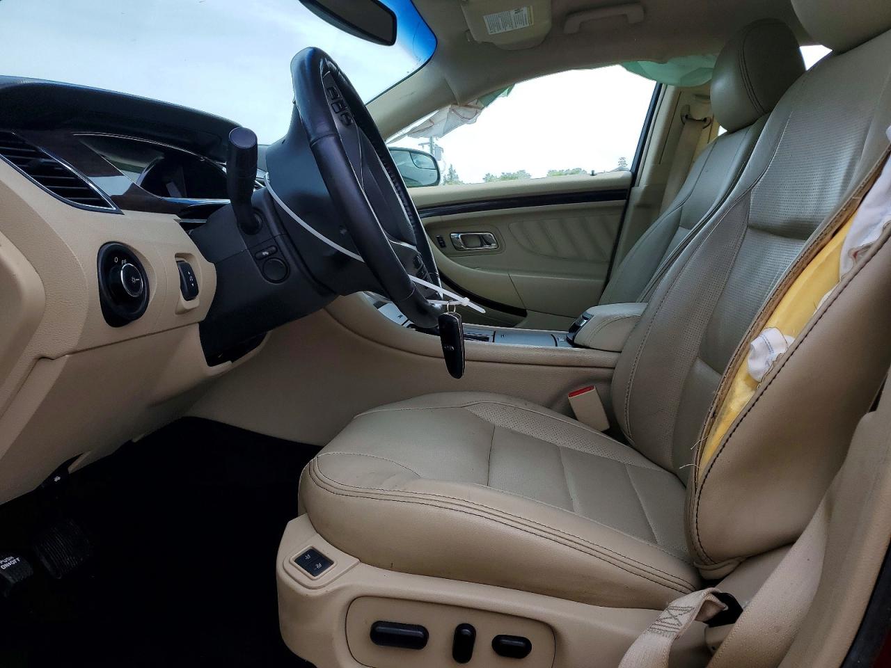 Ford Taurus Limited
