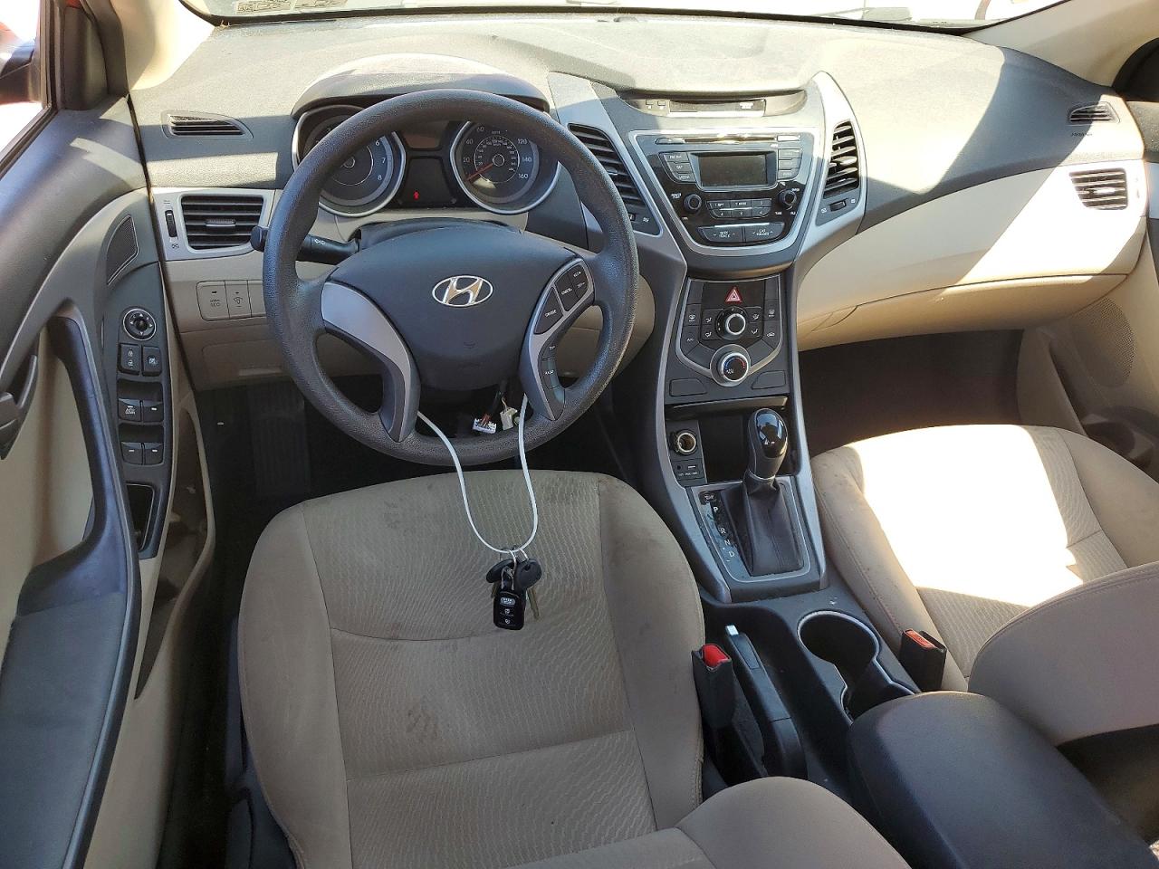 Hyundai ELANTRA Se