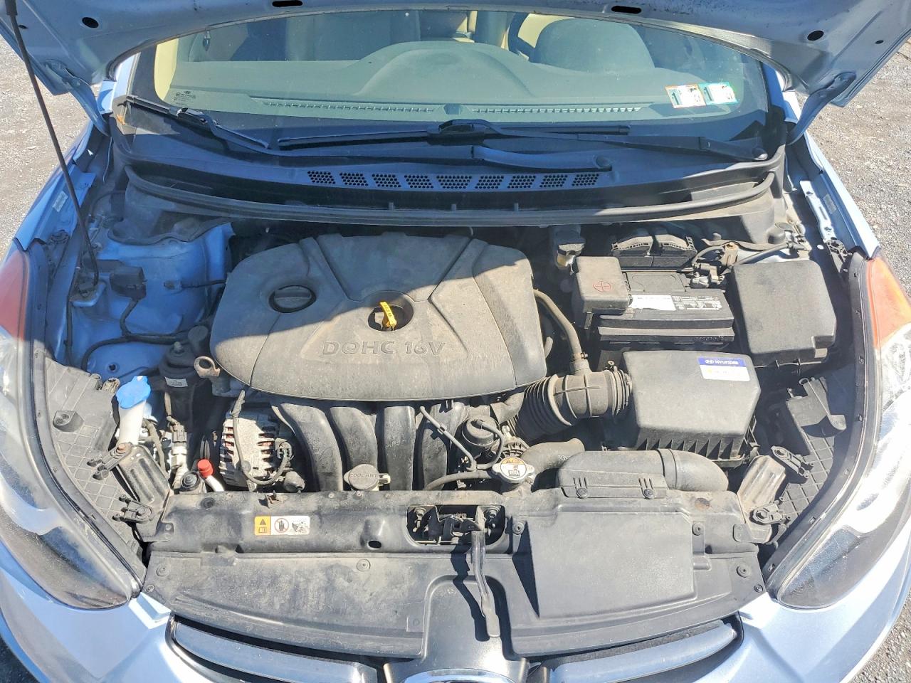 Hyundai ELANTRA