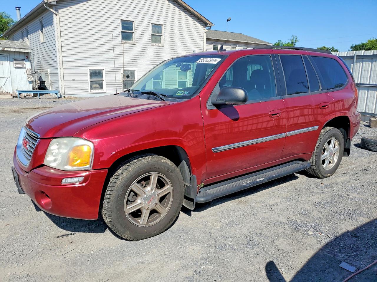 Salvage GMC Envoy Image
