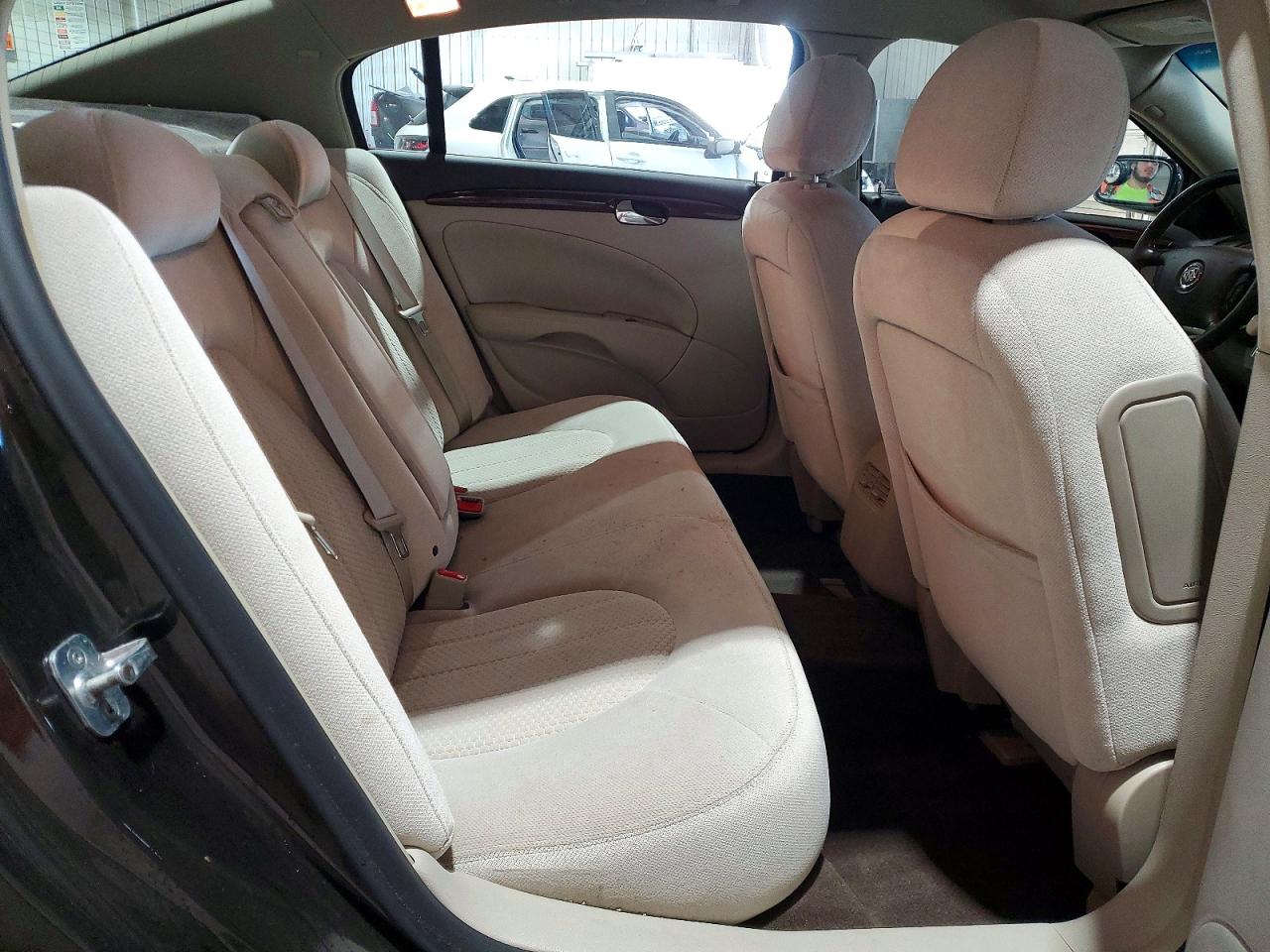 Buick Lucerne Cx