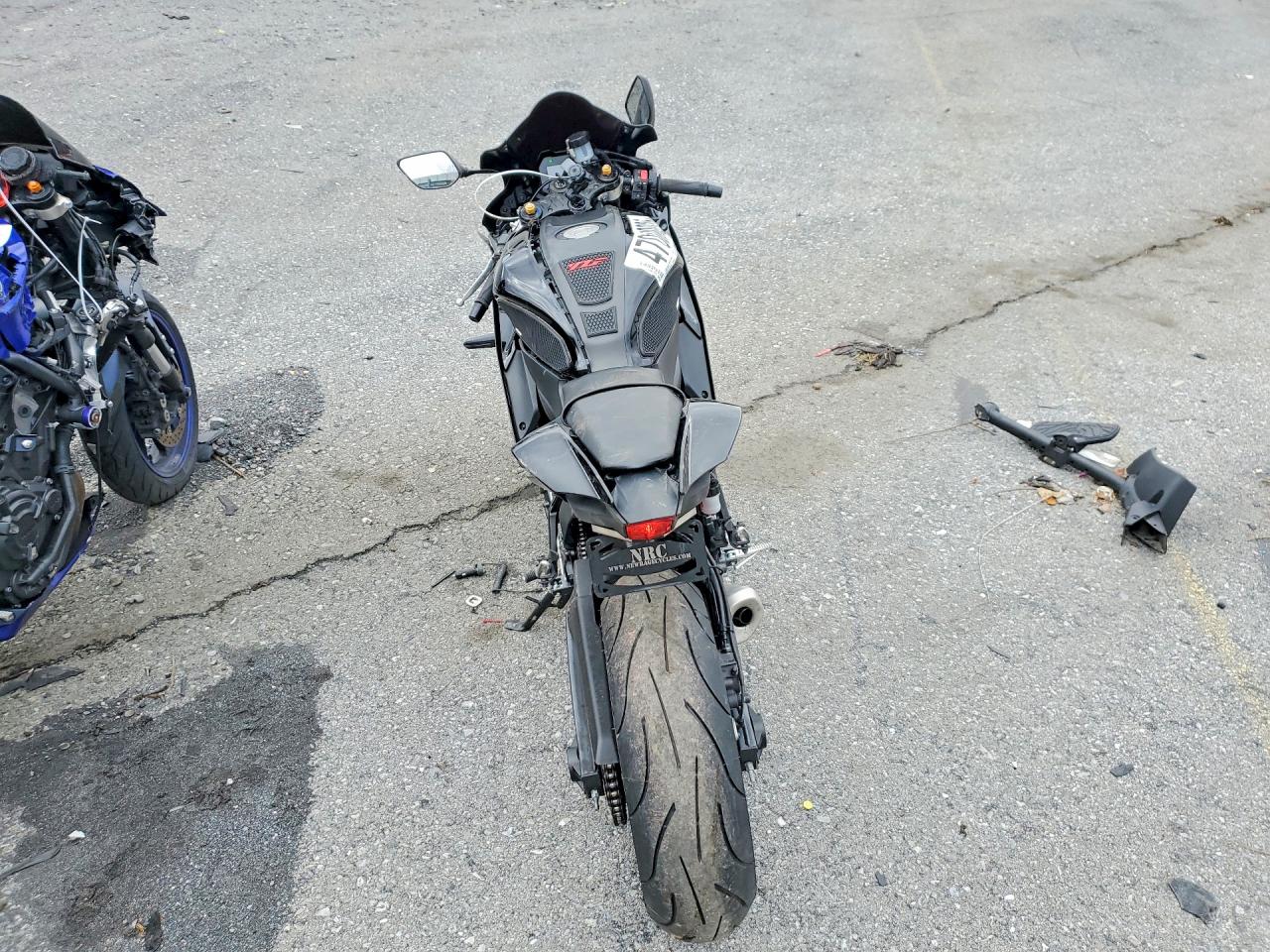 Yamaha Yzfr7