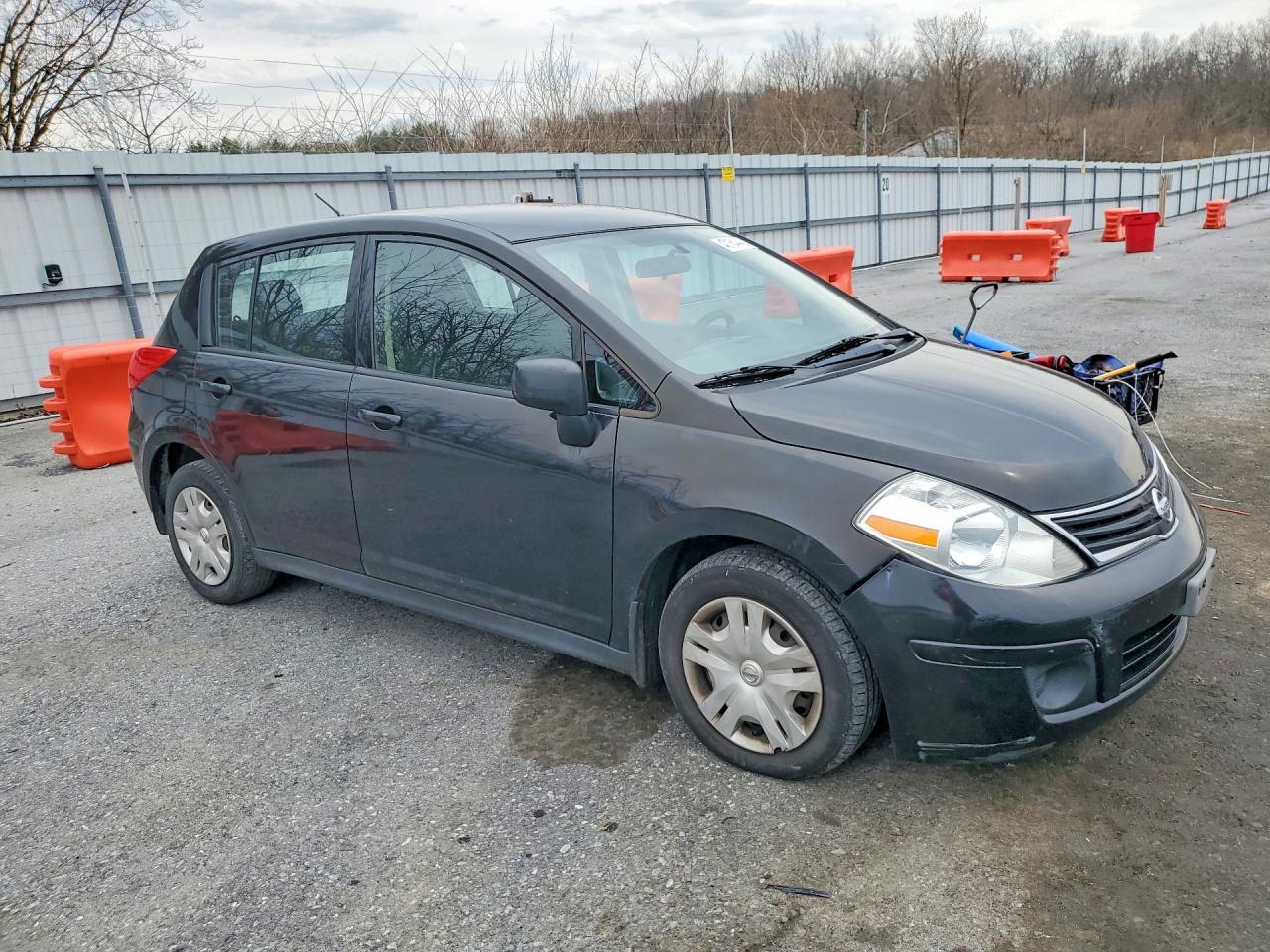 Nissan Versa 1.8 S