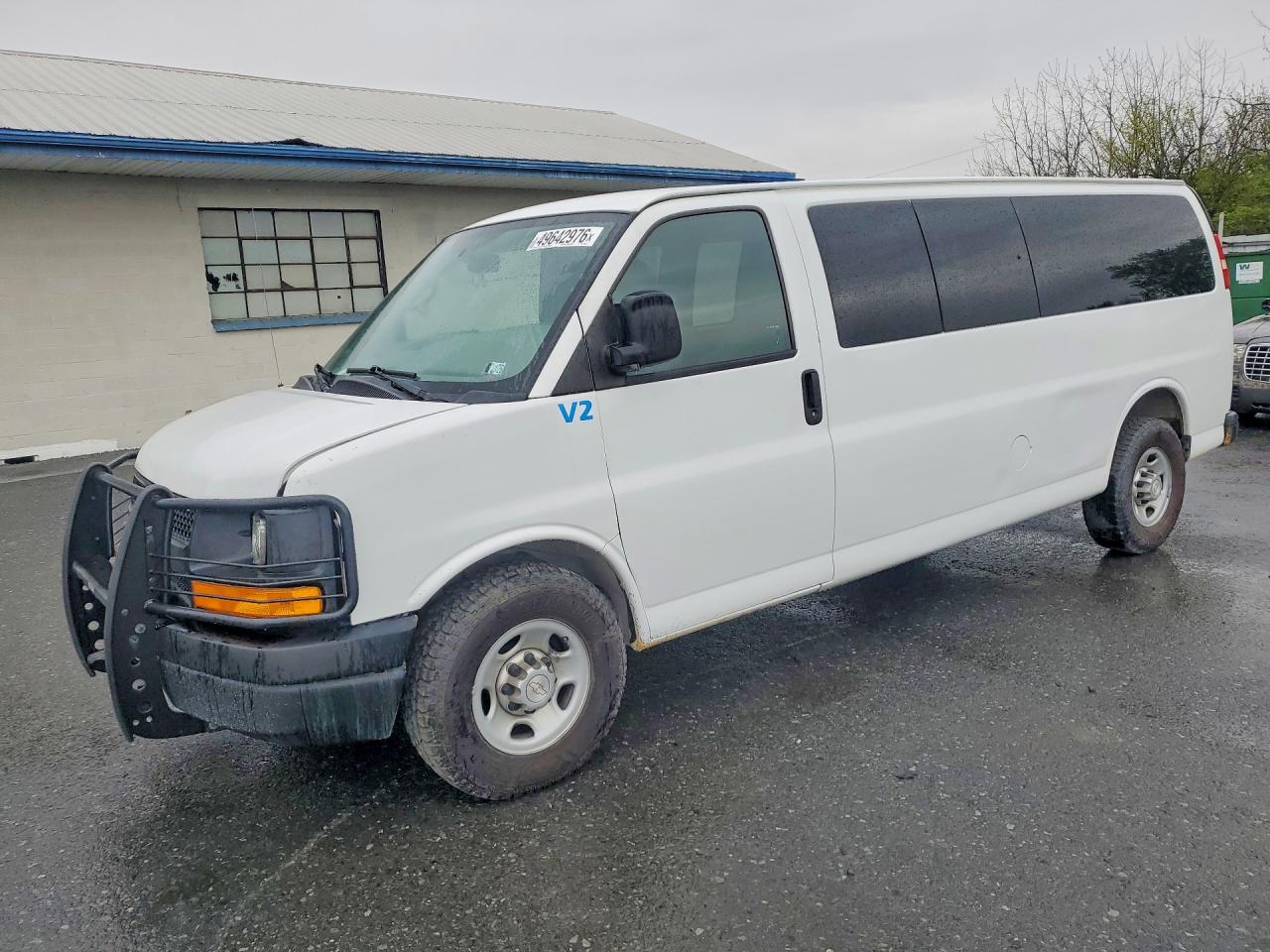 Salvage Chevrolet Express Image
