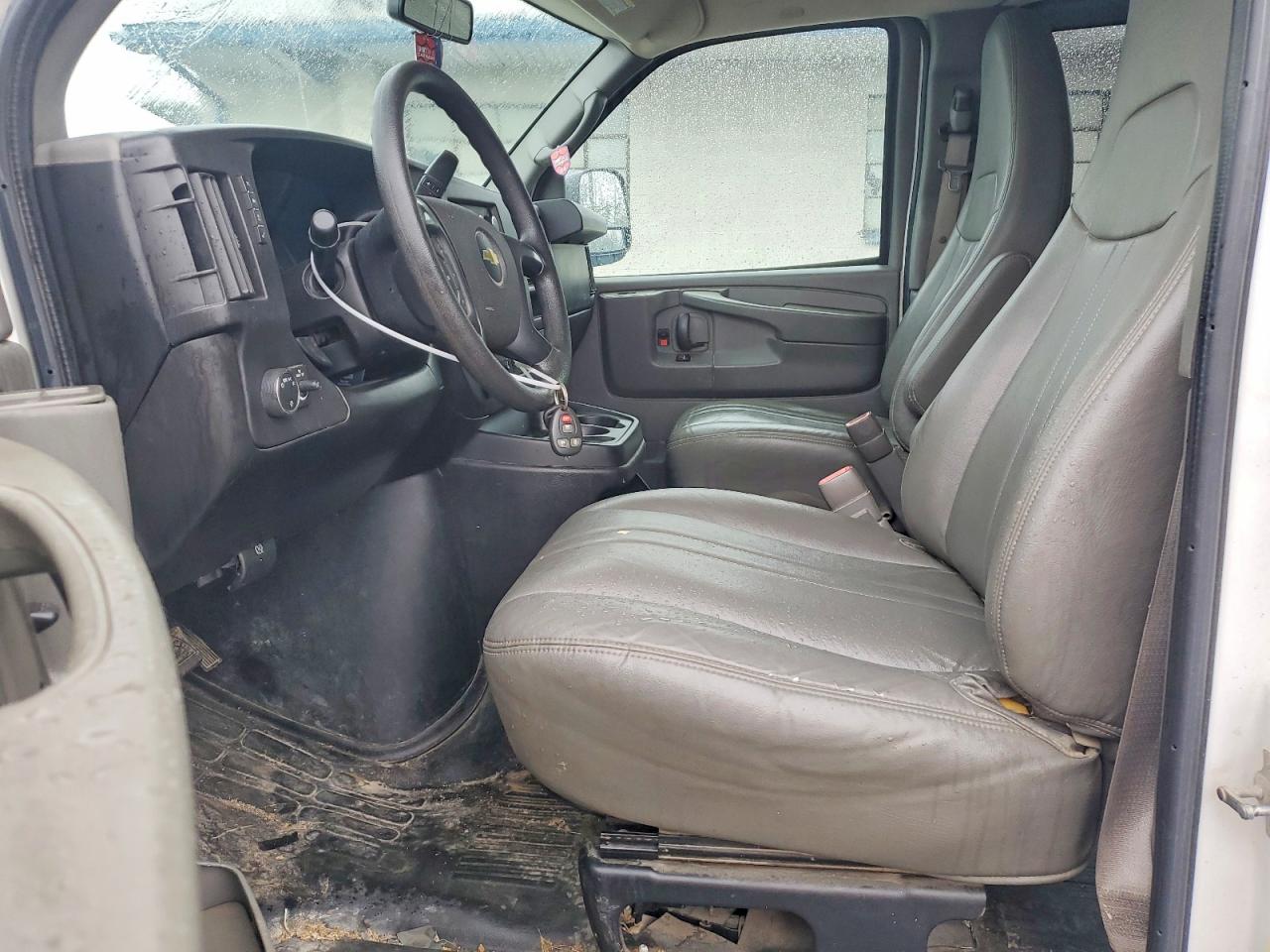 Chevrolet Express Ls