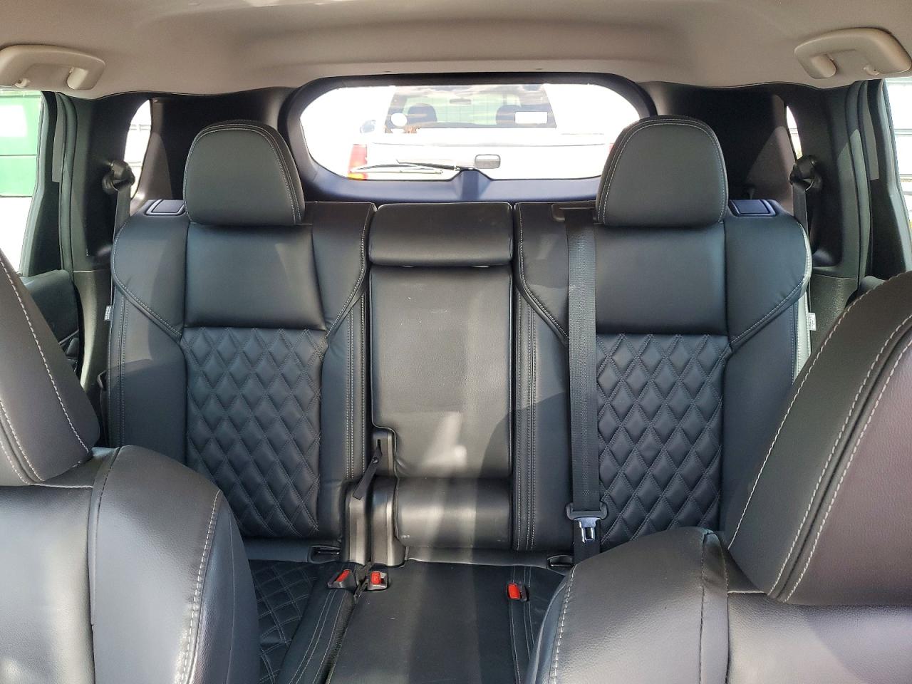 Mitsubishi Outlander Sel