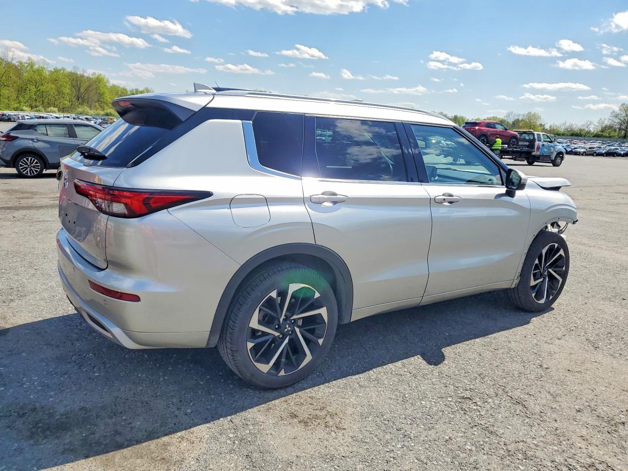 Mitsubishi Outlander Sel