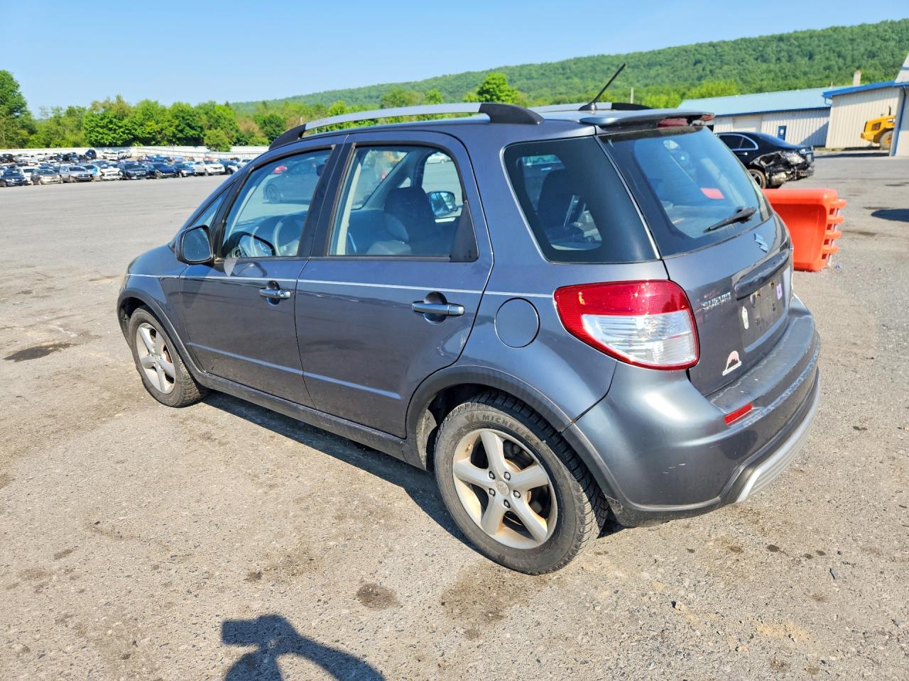 Suzuki SX4 Touring