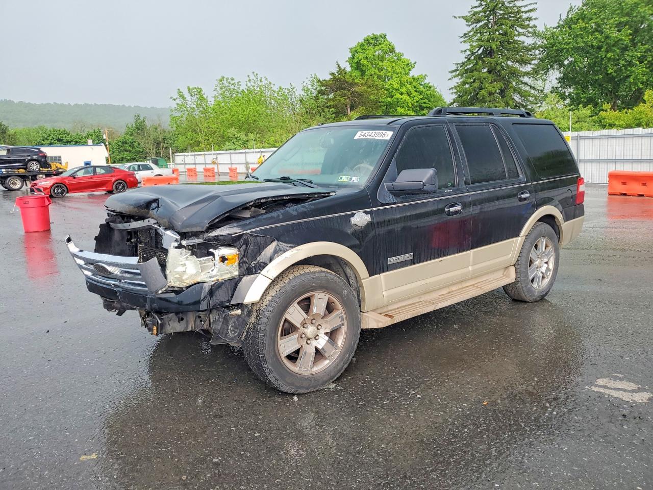 Salvage Ford Expedition Image