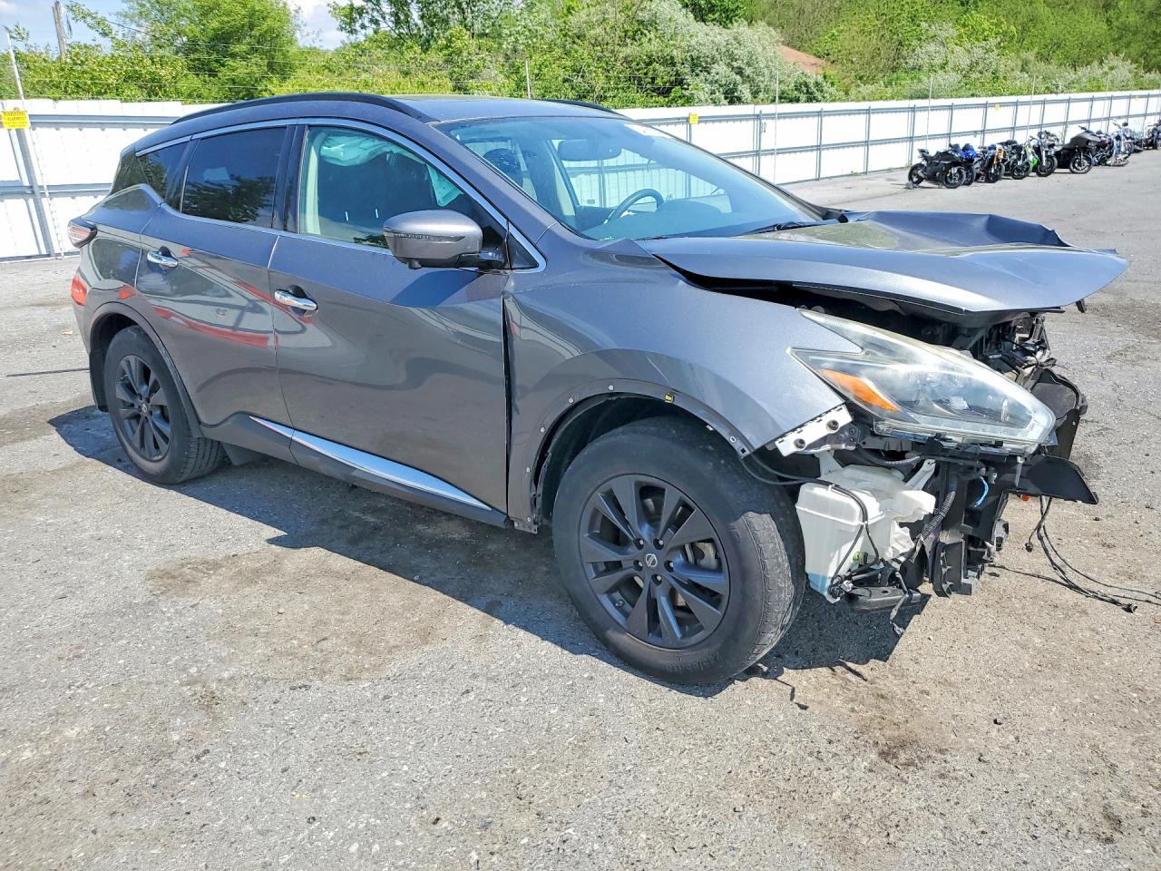 Nissan Murano Sv