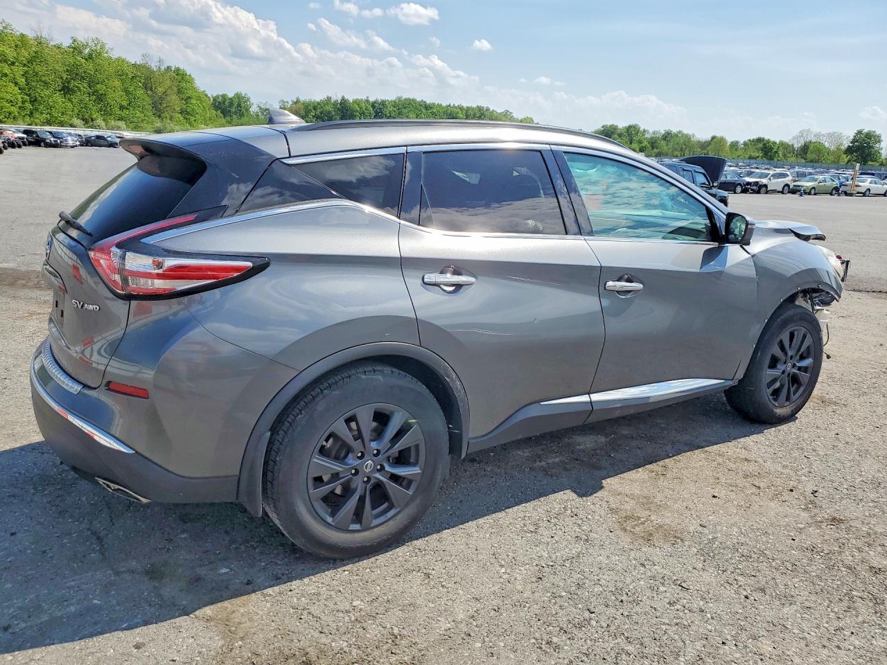 Nissan Murano Sv