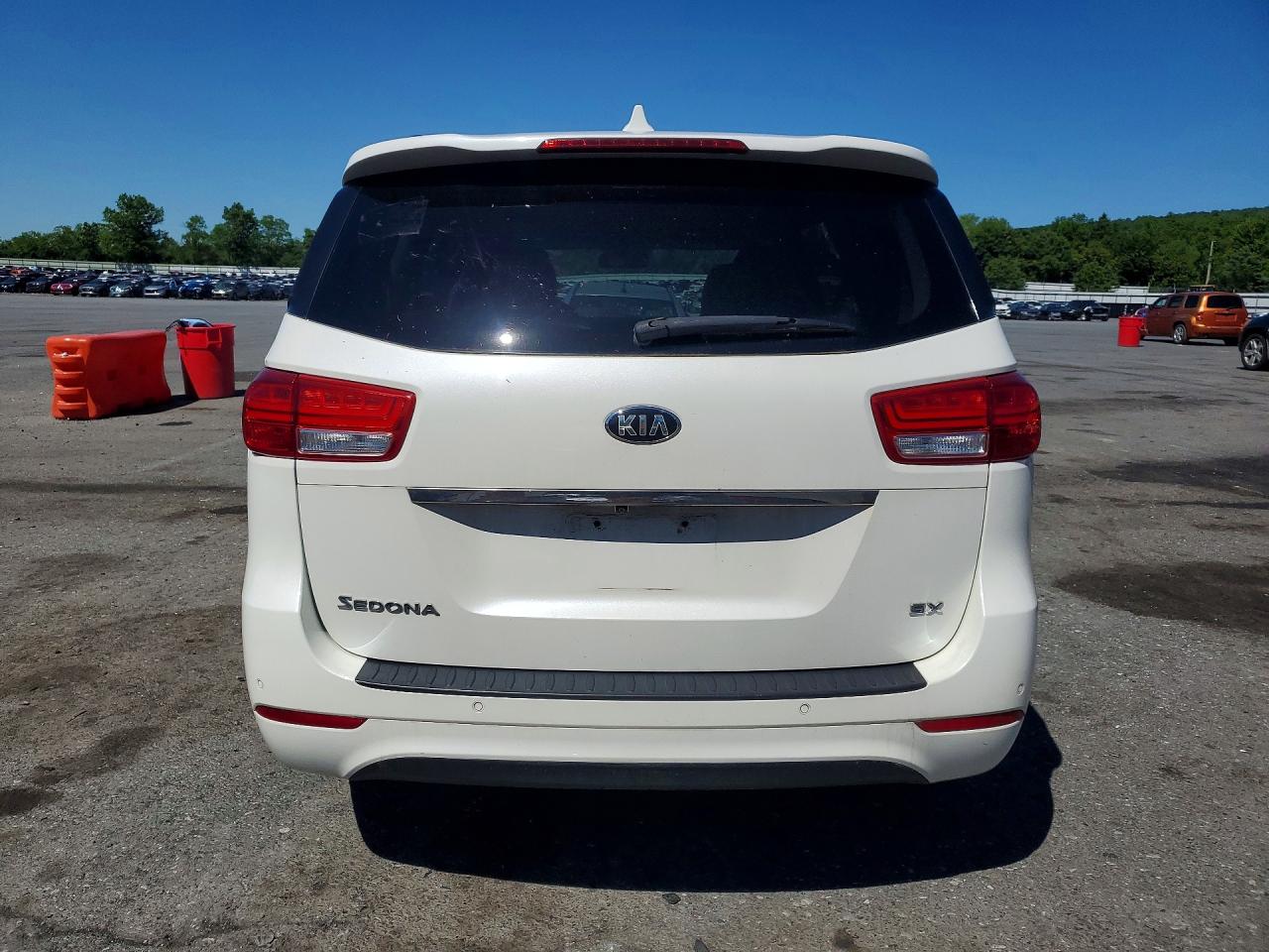 Kia Sedona Sx