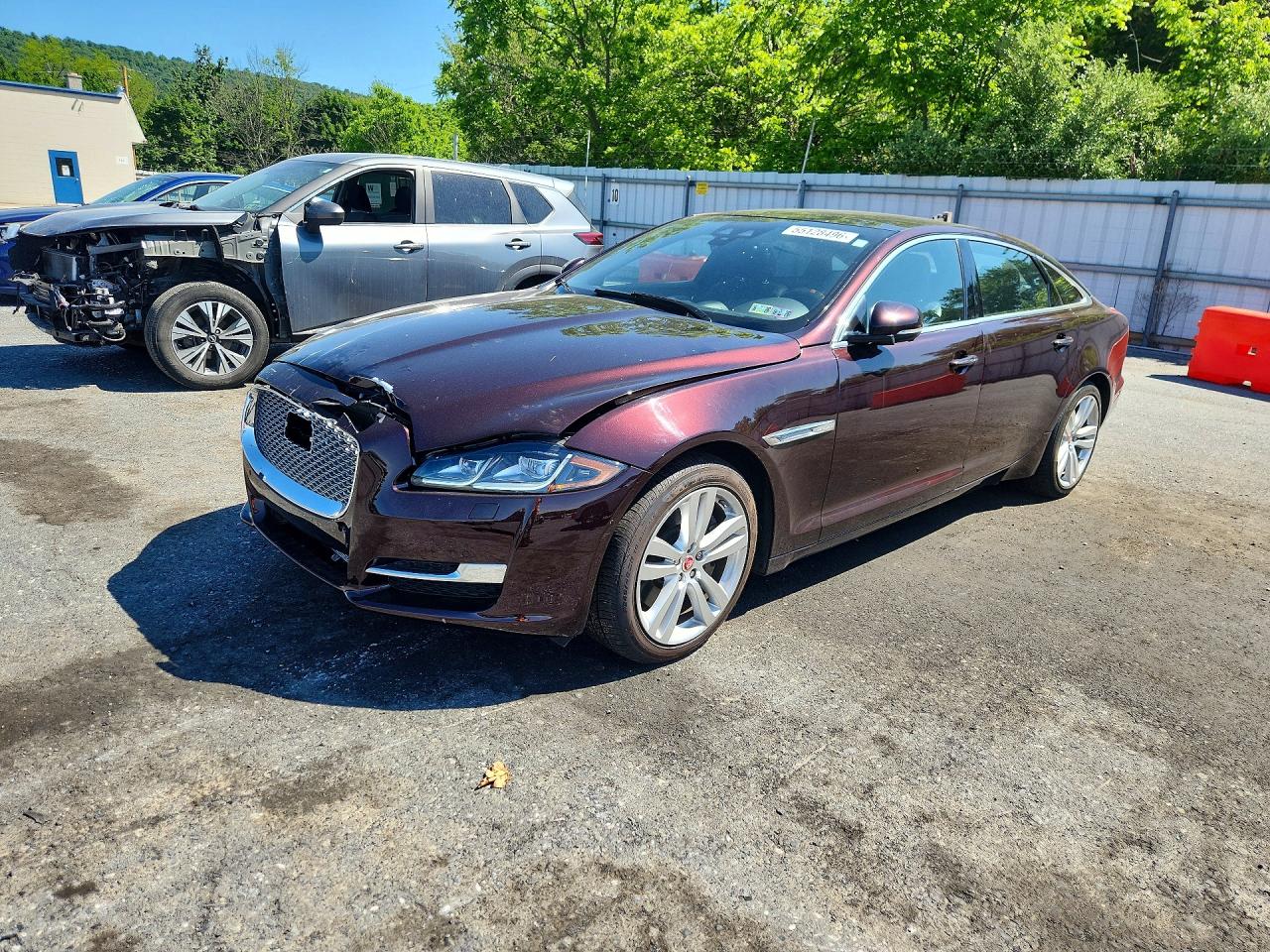2018 Jaguar XJ