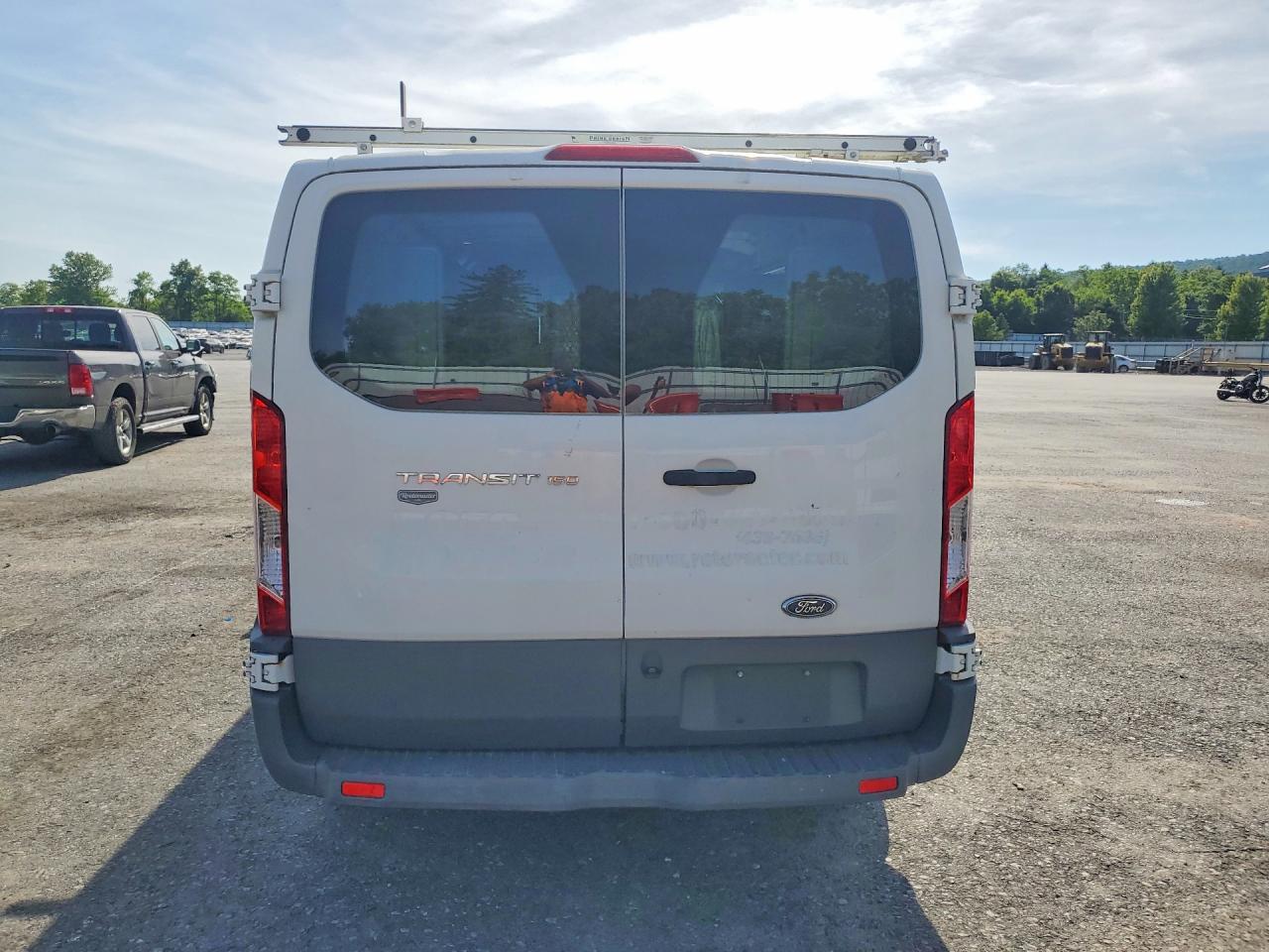 Ford Transit T-150