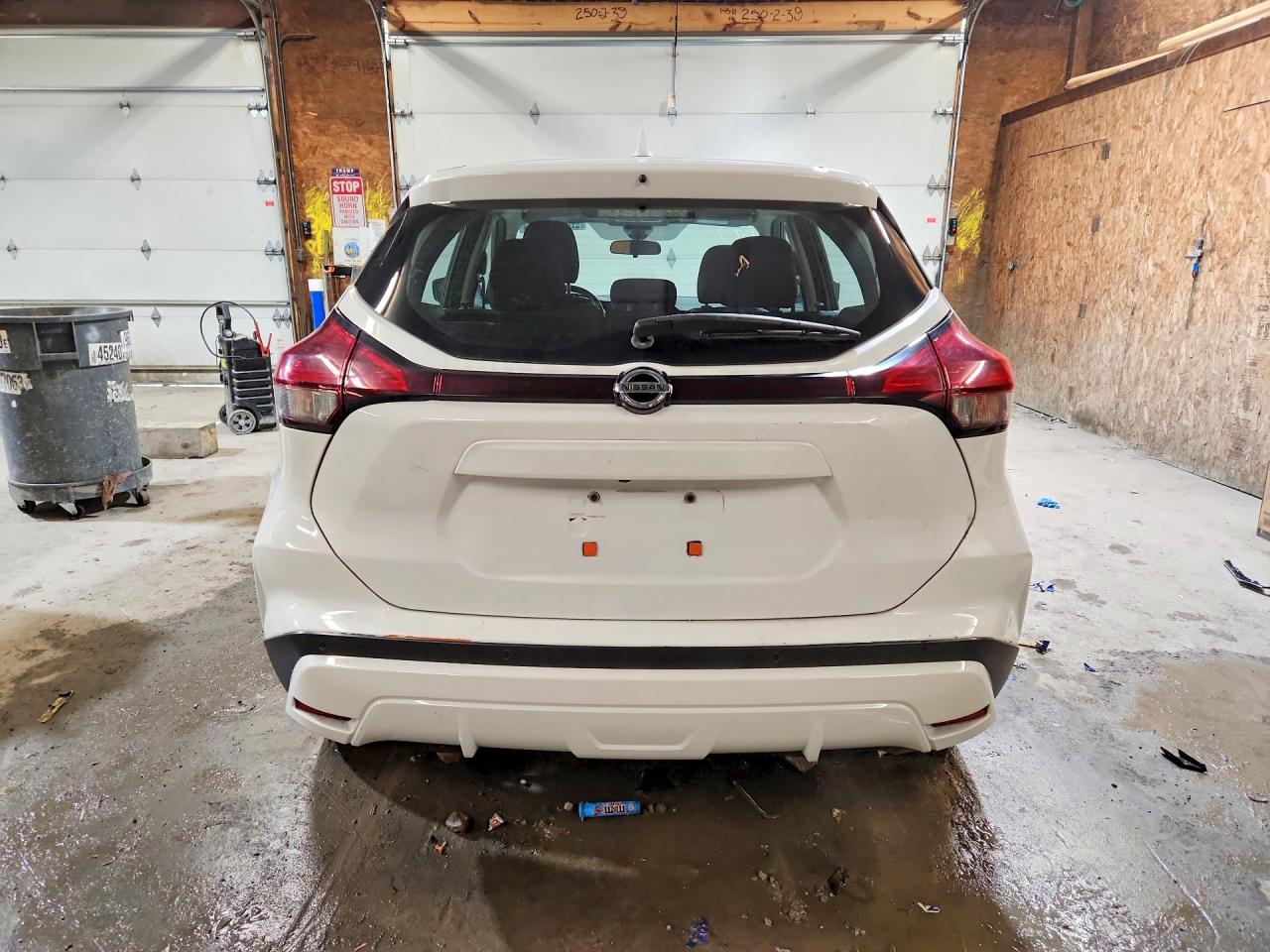 Nissan Kicks S