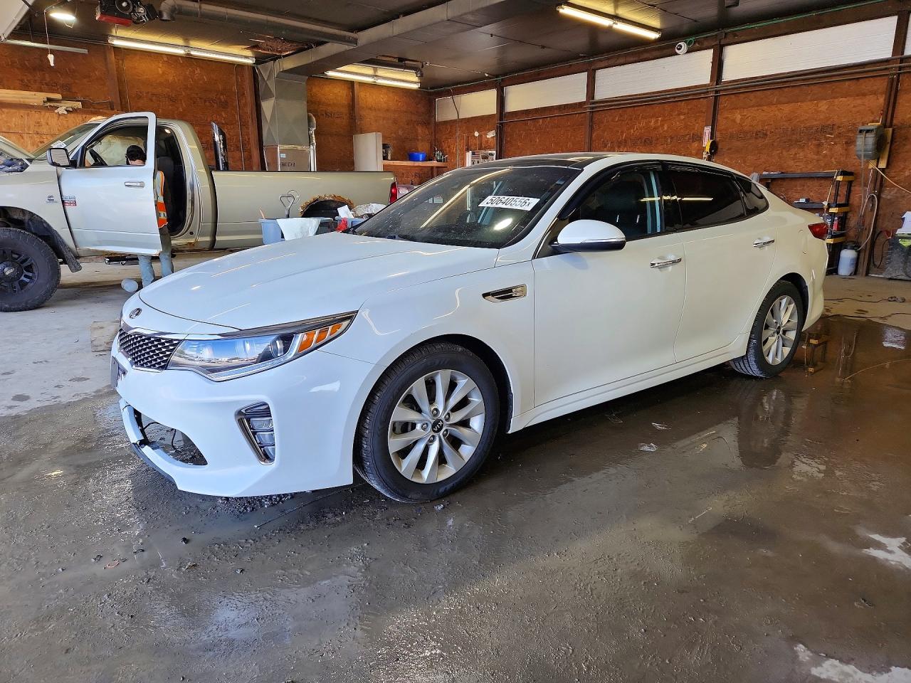 Salvage Kia Optima Image