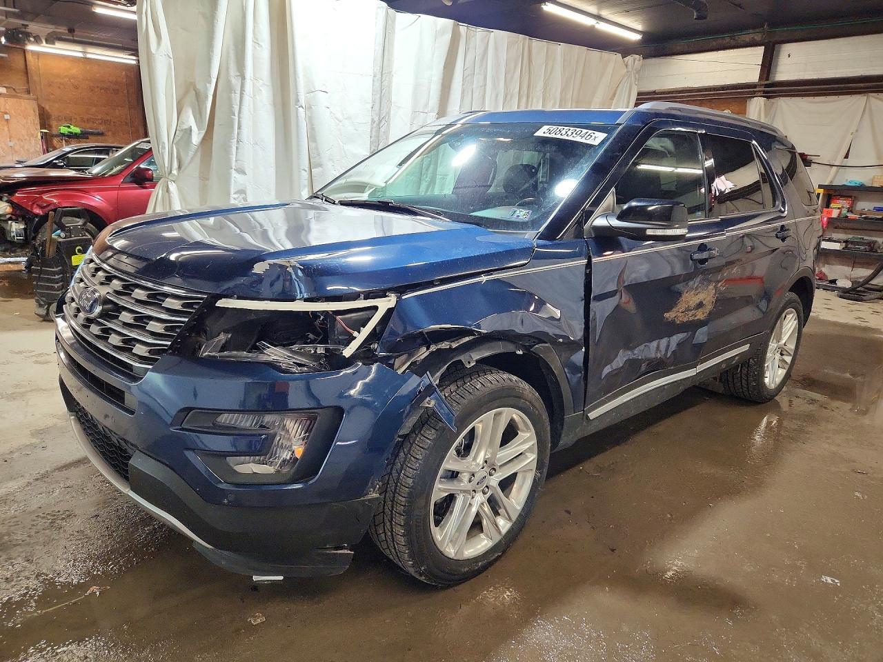 Salvage Ford Explorer Image