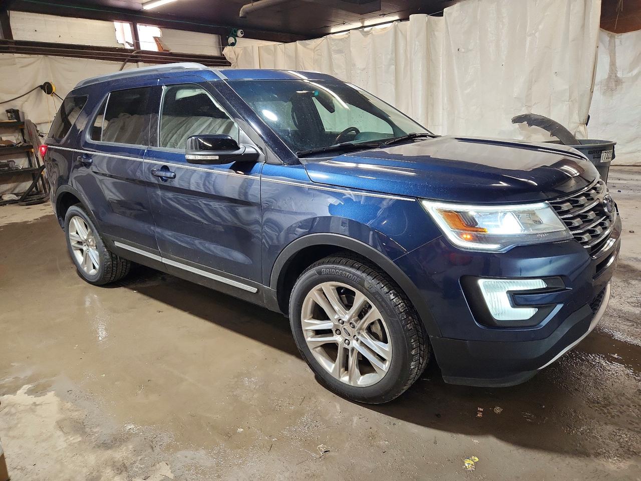 Ford Explorer Xlt
