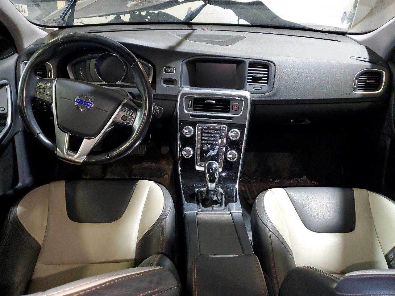 Volvo S60 T5