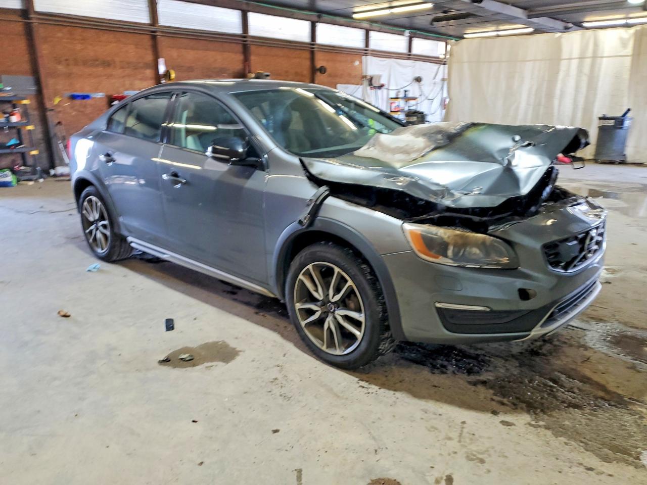 Volvo S60 T5