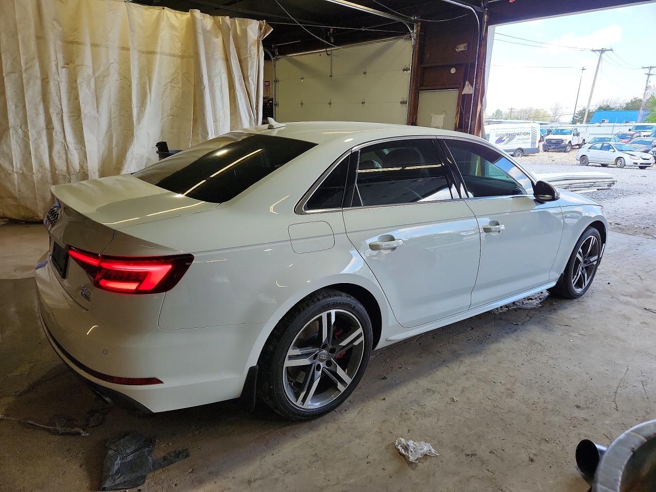 Audi A4 Premium Plus