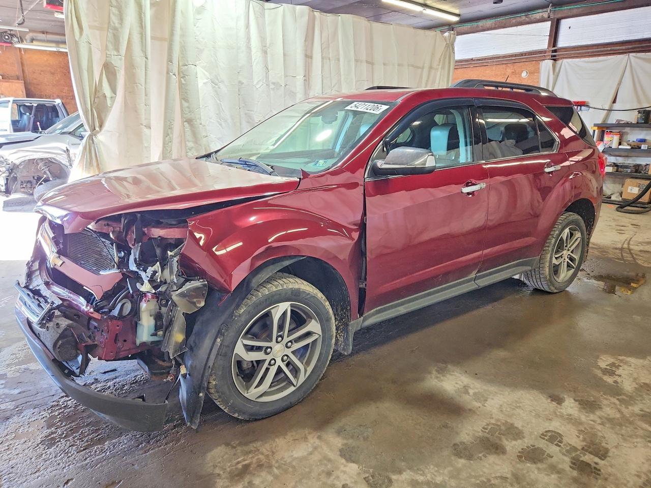 Salvage Chevrolet Equinox Image