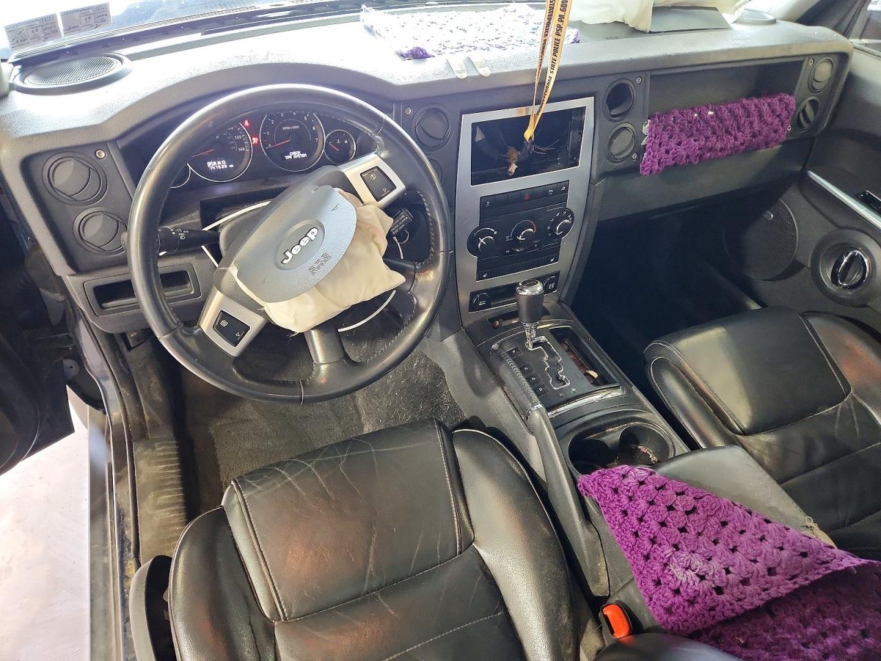 Jeep Commander Sport
