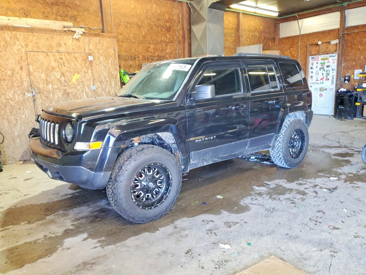 Salvage Jeep Patriot Image