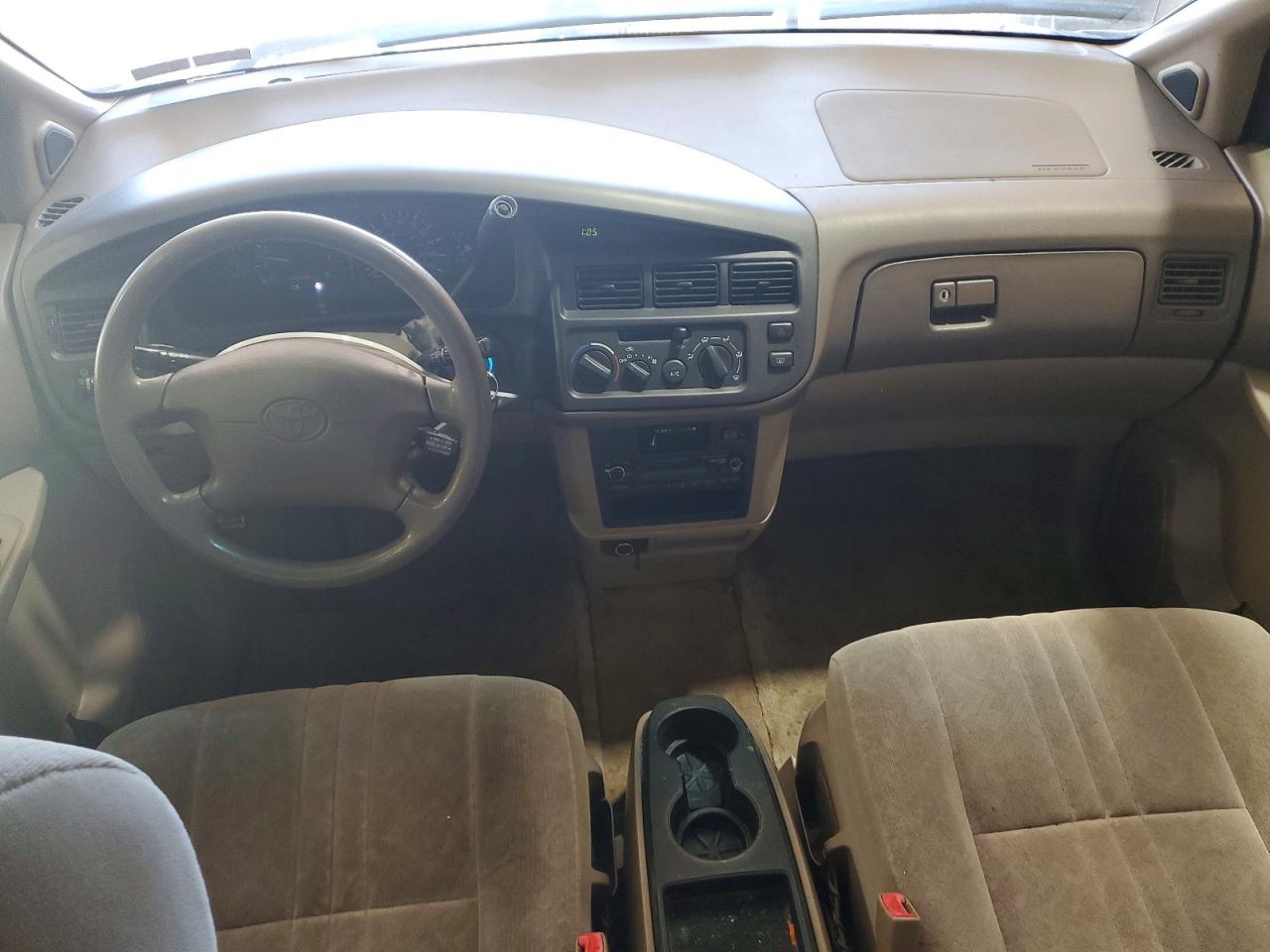 Toyota Sienna Le
