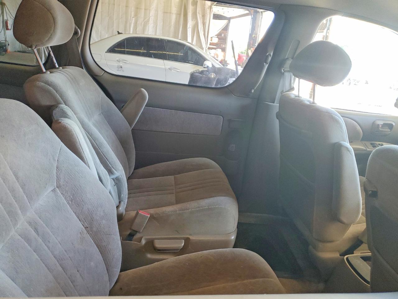 Toyota Sienna Le