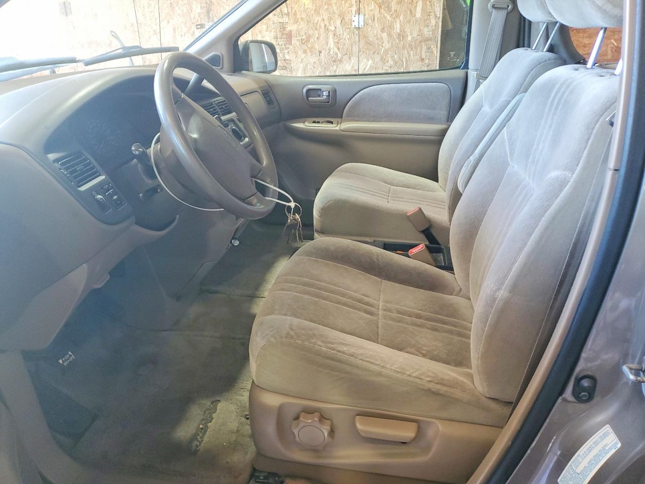 Toyota Sienna Le