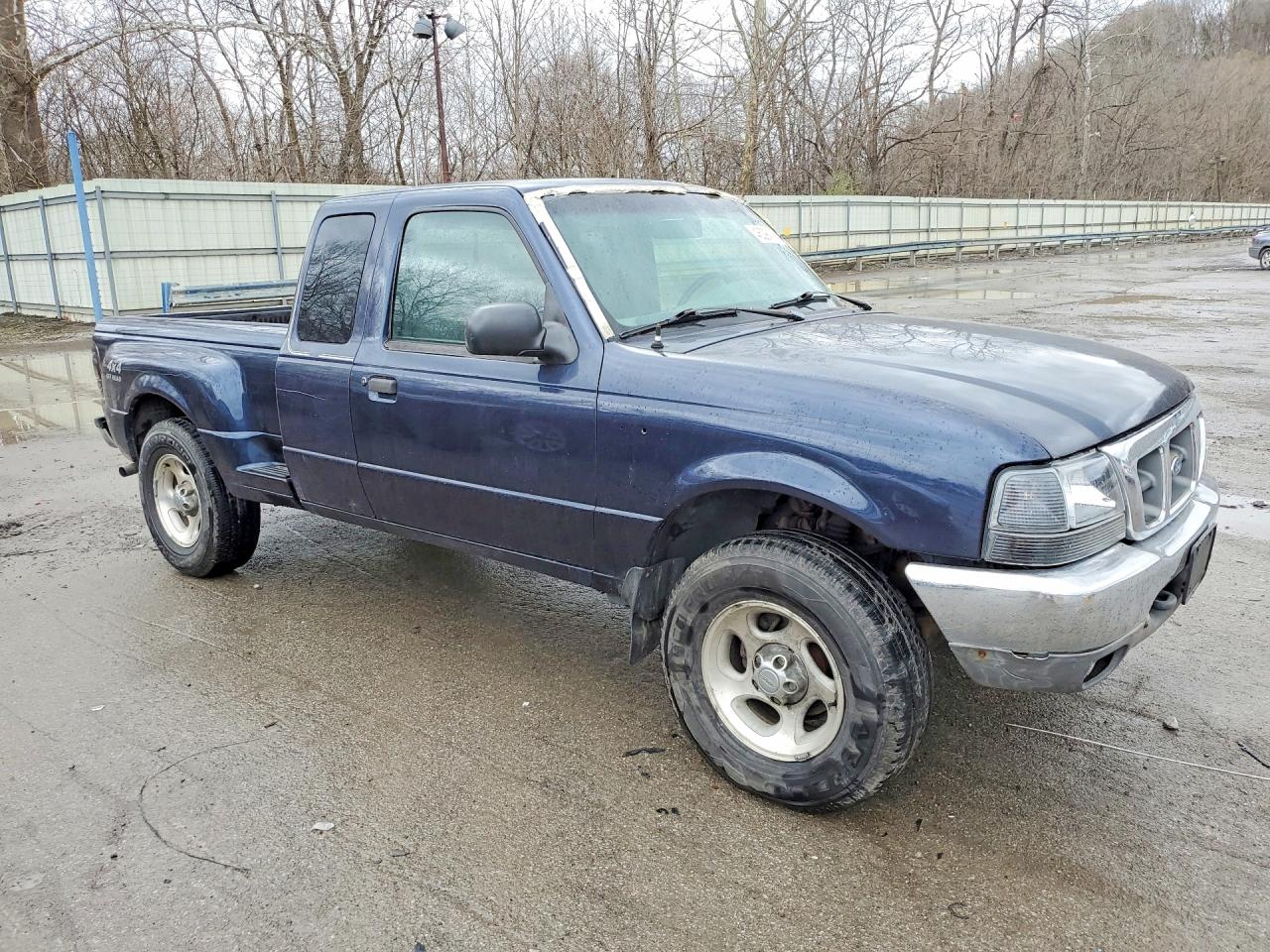 Ford Ranger Super Cab