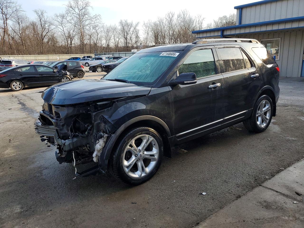 Salvage Ford Explorer Image