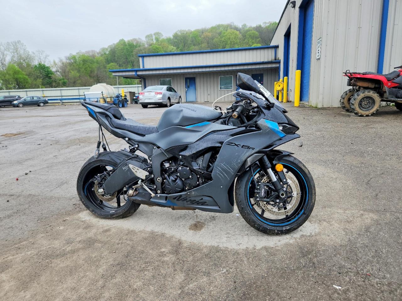 Salvage Kawasaki Ninja 600 Image
